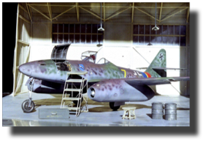 Messerschmitt Me 262. Scratch built in metal by Rojas Bazán. 1:15 scale. Diorama.